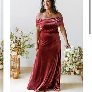 Revelry-Court-Velvet- Romantic Rose-Bridesmaid dress